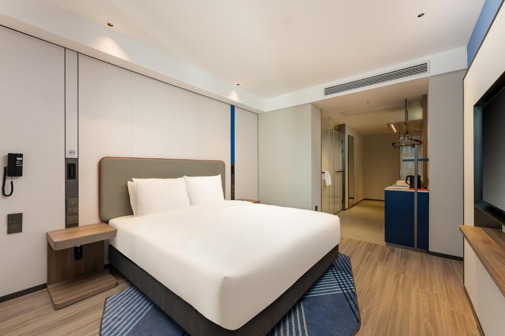 Holiday Inn Express Taizhou City Center By Ihg Экстерьер фото